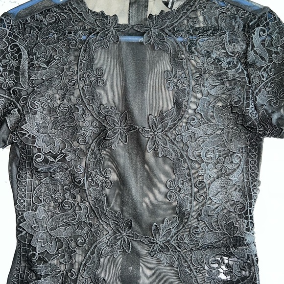 Black lace mesh bodysuit - Picture 5 of 7